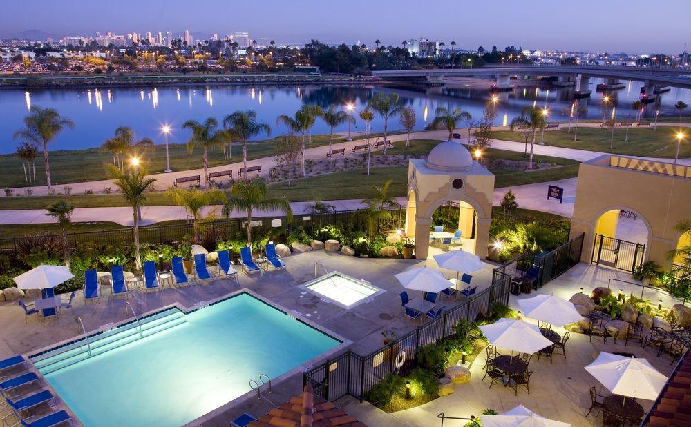 Courtyard San Diego Airport/Liberty Station Esterno foto